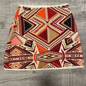 Beautiful skirt! Perfect for summer!